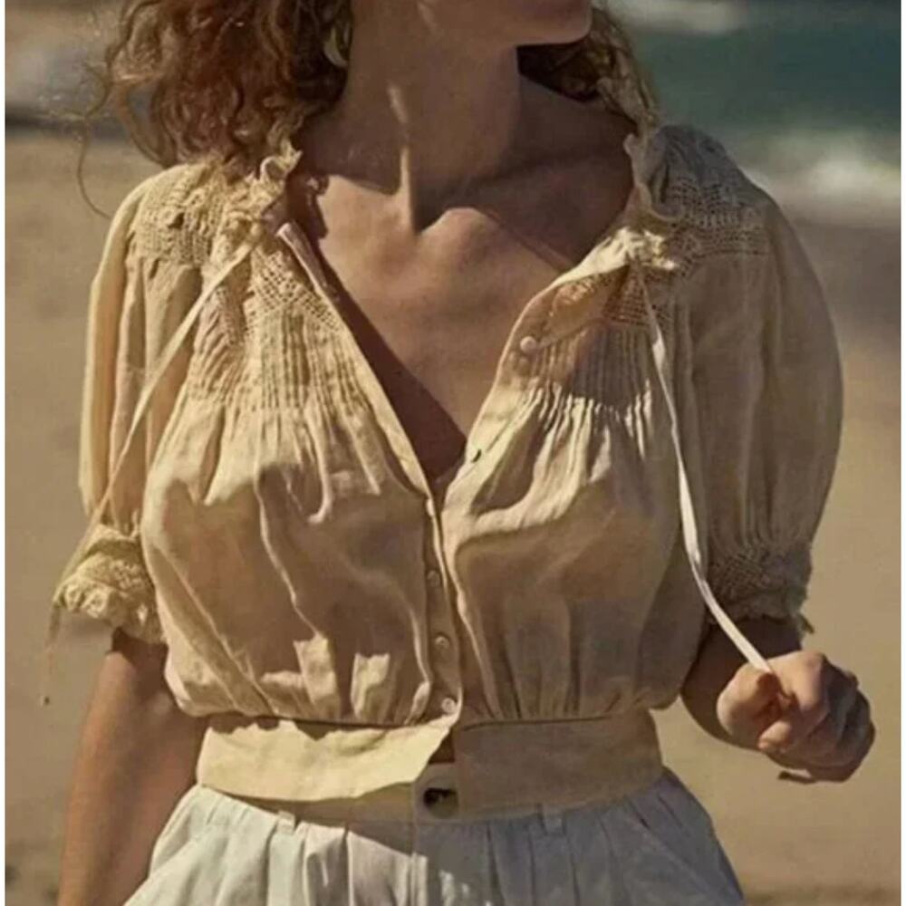 Doen Cream Peasant Blouse with Lace Yoke
